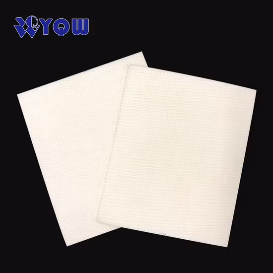 Coussin en caoutchouc pour cartes en plastique stratifié